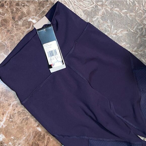 Adidas dark blue running tights with stripe design - Picture 8 of 8